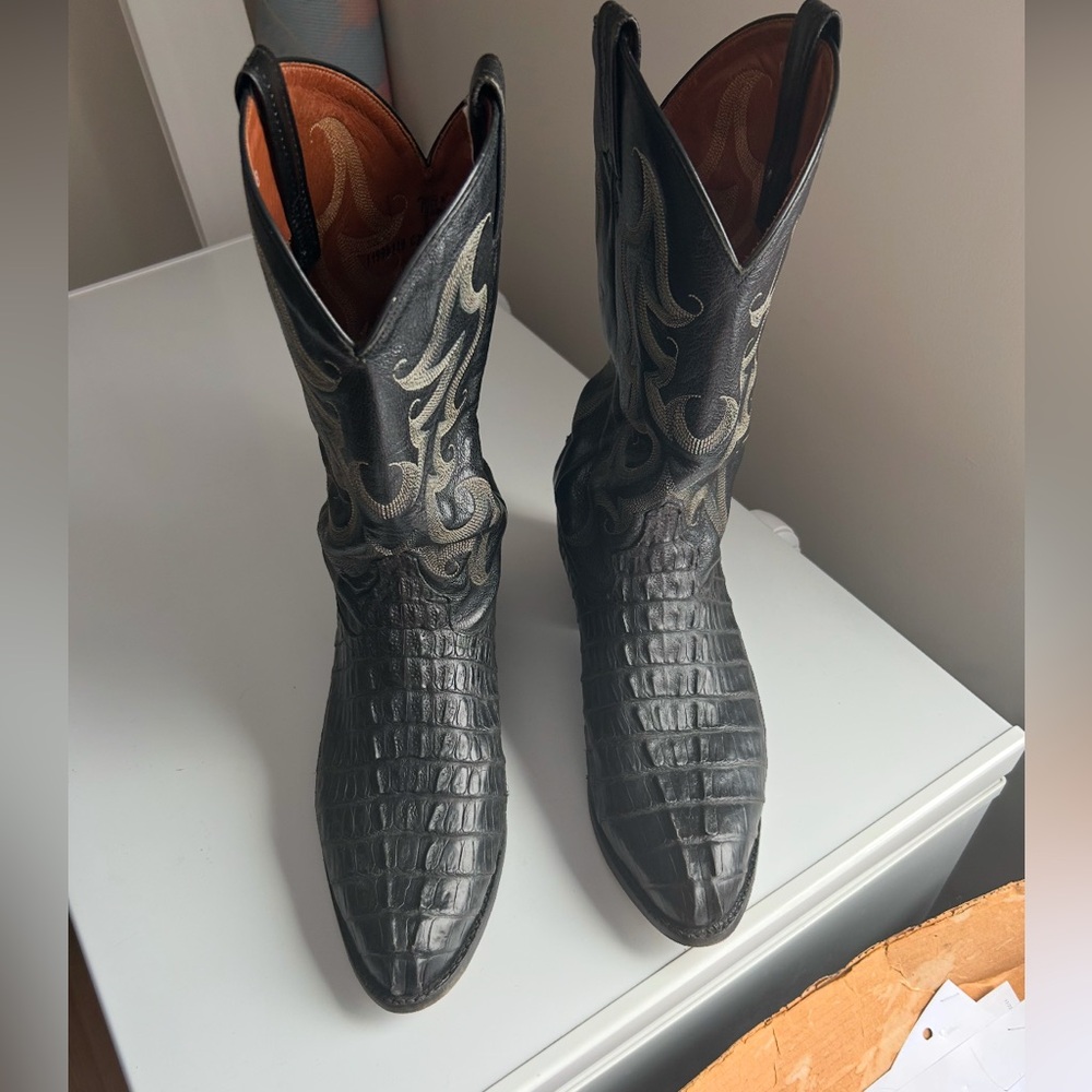 tony lama alligator cowboy boots